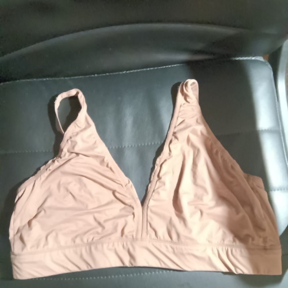 Joyspun wireless comfortable bra XXL tan